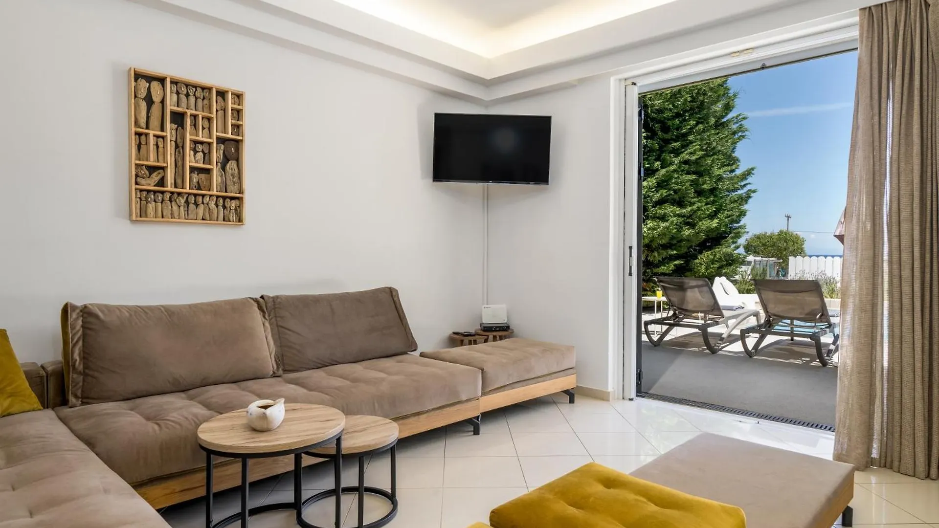 Beachfront Villa Alexandra Skala  그리스